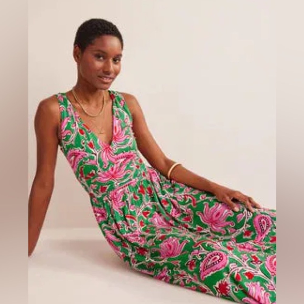 Boden Botanic Vine Soft Jersey Dress - Picture 2 of 10